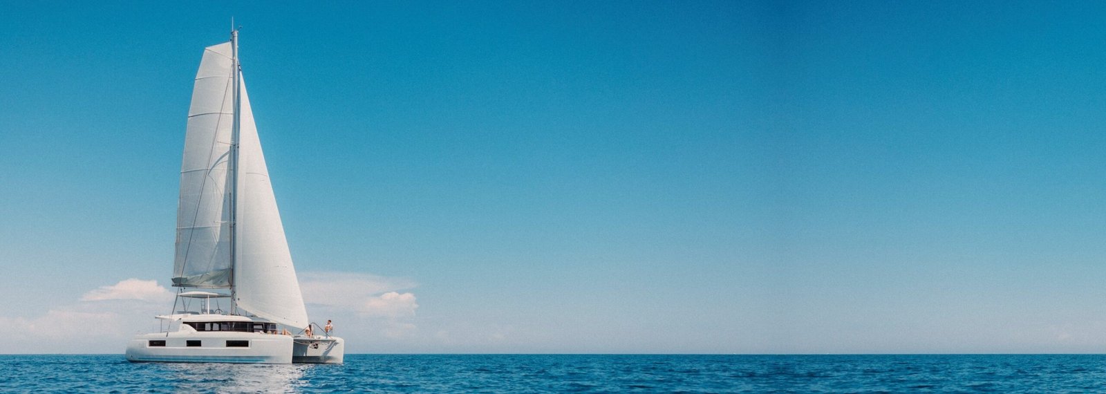 cover-lagoon-46-iconic-03